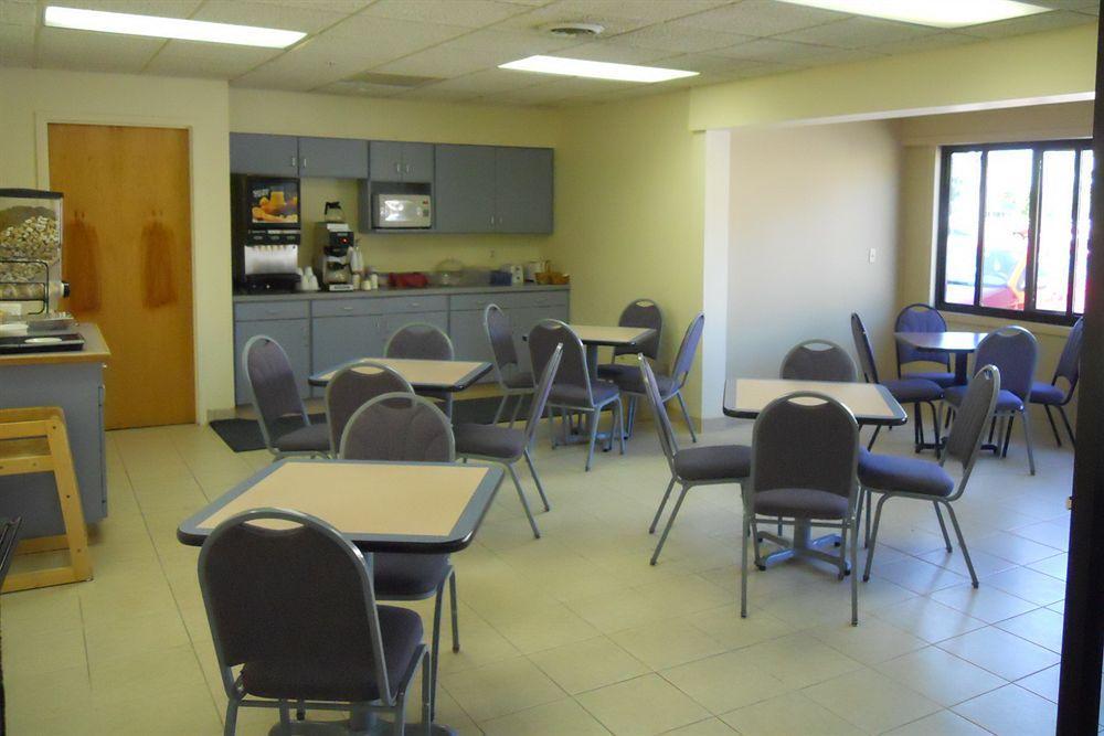 Budget Host Inn Sandusky Bagian luar foto